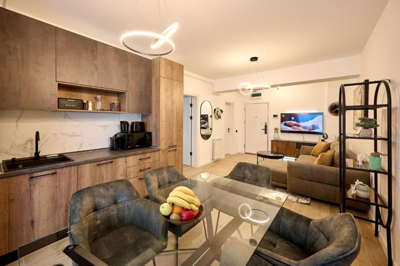 Jad Apartment In Infinity Beach Resort - Parking Mamaia Eksteriør billede